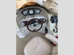 25' Southbay 2008 622CR 4 