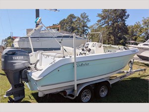 21' Cobia 2004 214 4 