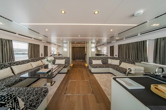 Main salon4