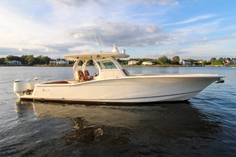 C MONSTER 0 C MONSTER 35' Scout 350 LXF 2015