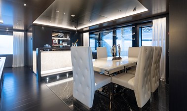 CASINO ROYALE 18 Bridge Deck bar and beakfast table