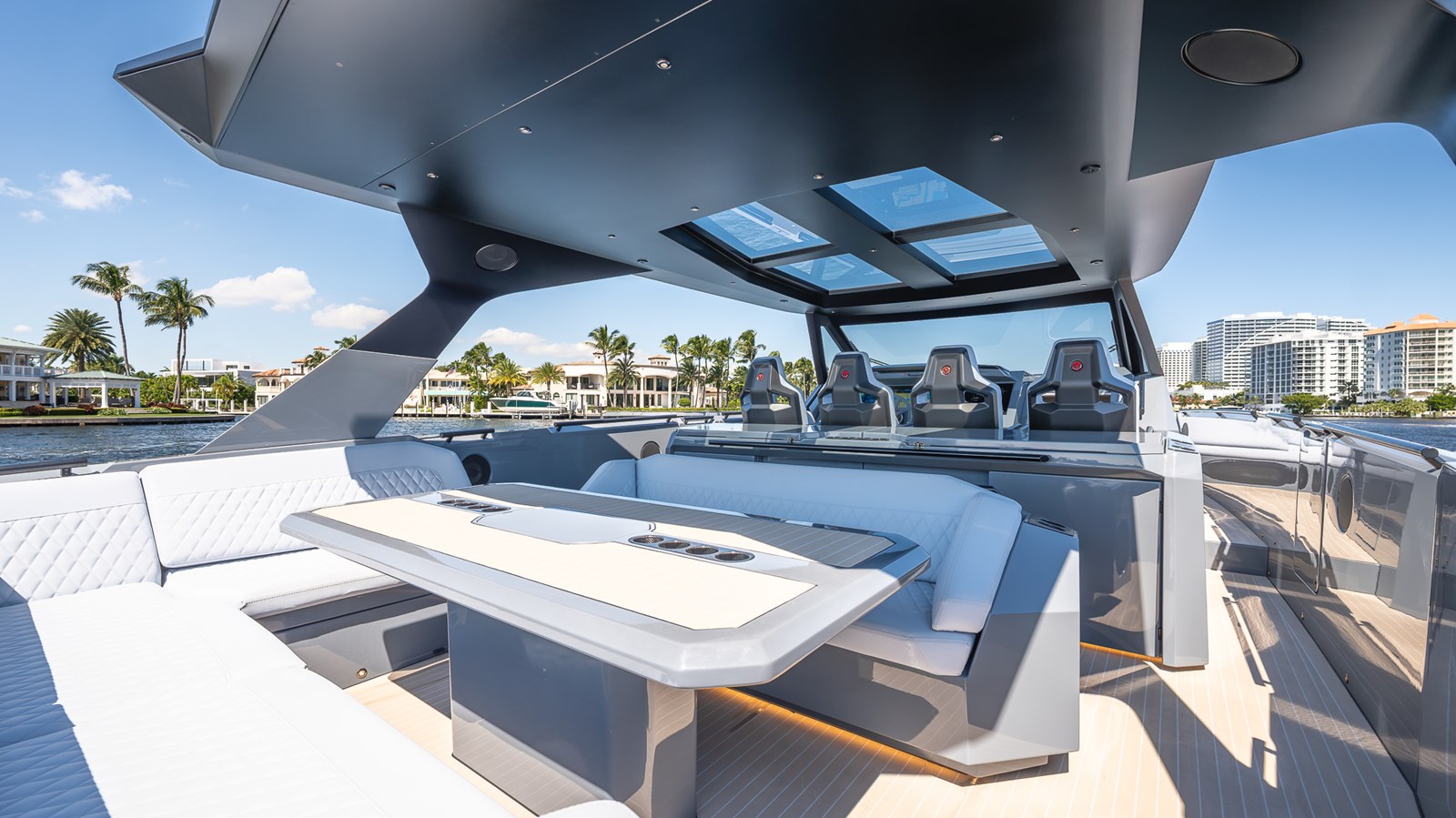 IYG-Listing-On-YachtWay-31