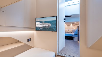 Scorpio 43 IYG-Listing-On-YachtWay-43