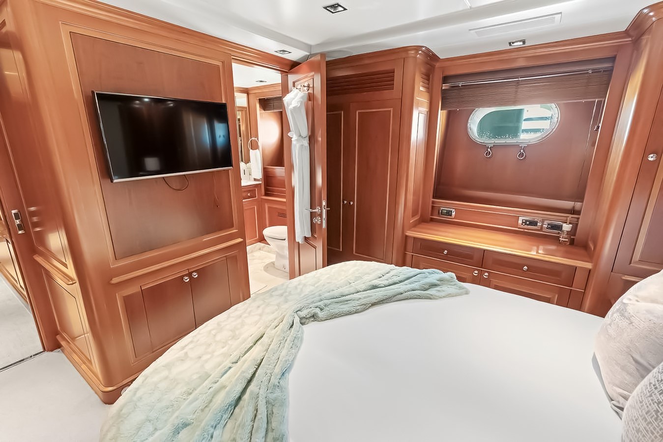 Port VIP Stateroom 2