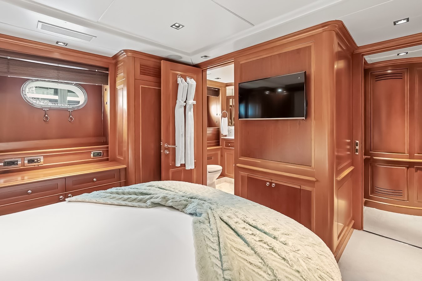 Starboard VIP Stateroom 2