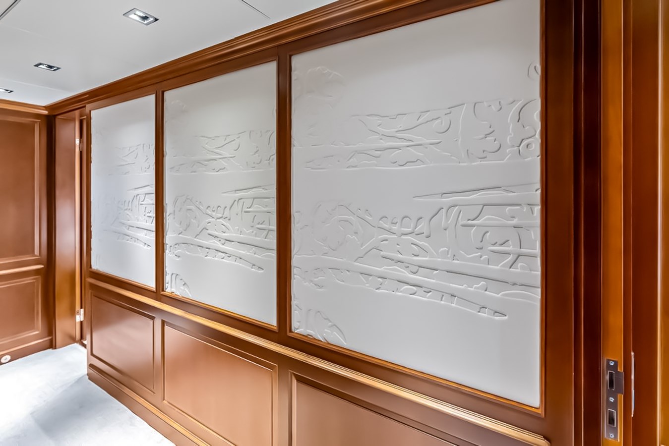 Guest Foyer Details