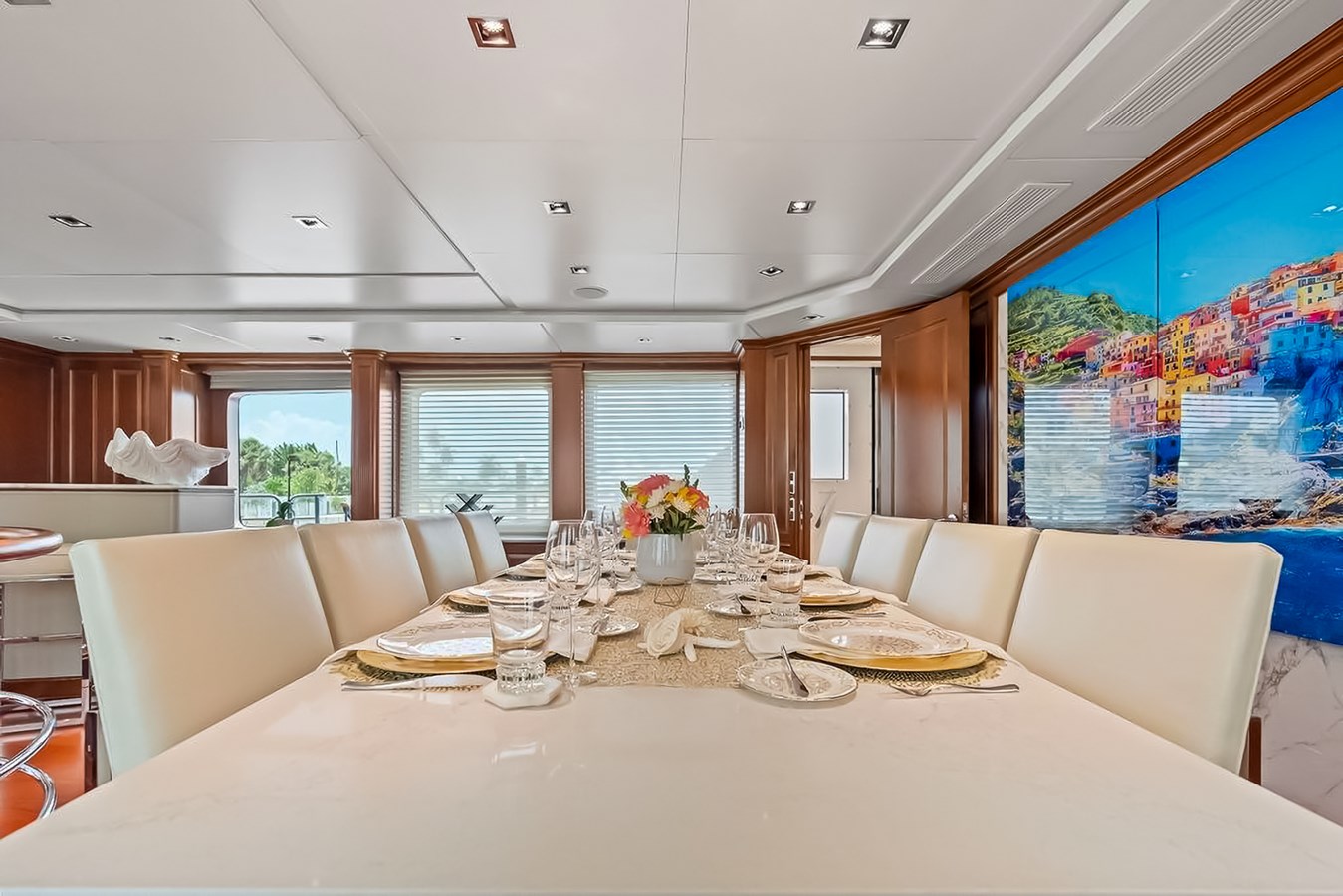 Dining Detail
