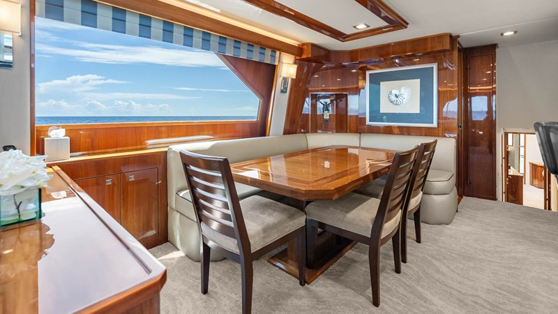 2016 Viking 92 Enclosed Bridge 