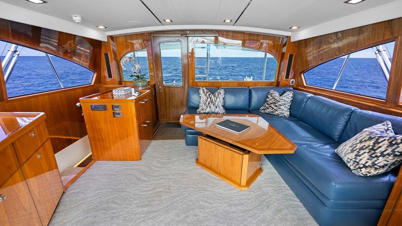 2016 Viking 92 Enclosed Bridge 