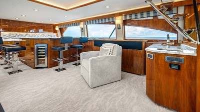 Double Barrel 14 2016 Viking 92 Enclosed Bridge 