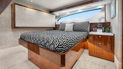 Double Barrel 37 2016 Viking 92 Enclosed Bridge 