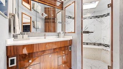 Double Barrel 47 2016 Viking 92 Enclosed Bridge 