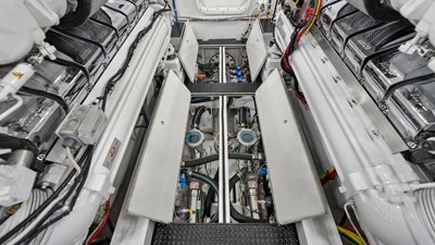Double Barrel 65 2016 Viking 92 Enclosed Bridge 