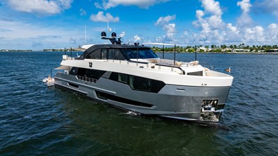 M/Y 12 6 