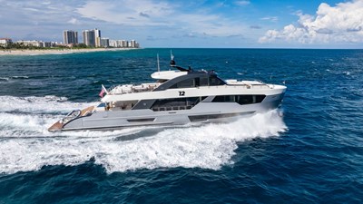 M/Y 12 29 