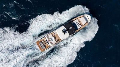 M/Y 12 32 