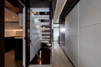 M/Y 12 54 