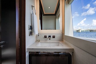 M/Y 12 57 