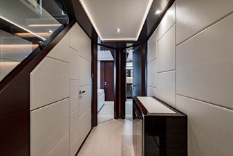 M/Y 12 61 