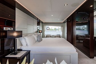 M/Y 12 97 