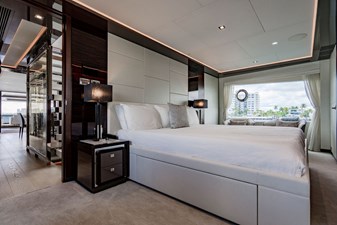 M/Y 12 98 