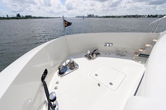 M/Y 12 163 