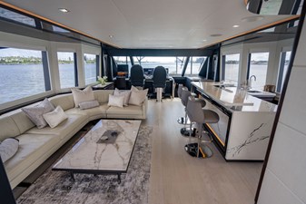 M/Y 12 180 