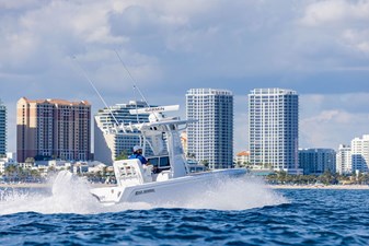 Reef Runner 230 Open 7 
