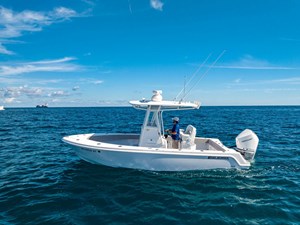 Reef Runner 230 Open 8 