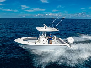 Reef Runner 230 Open 17 