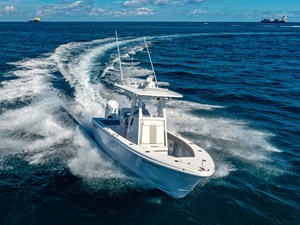 Reef Runner 230 Open 23 