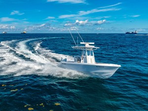 Reef Runner 230 Open 24 