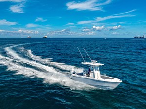 Reef Runner 230 Open 25 