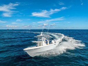 Reef Runner 230 Open 29 