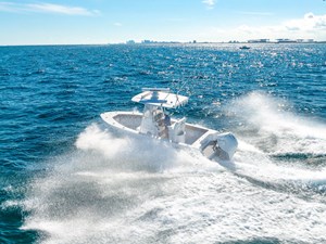 Reef Runner 230 Open 31 