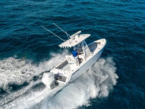 Reef Runner 230 Open 36 