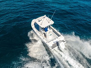 Reef Runner 230 Open 37 