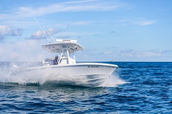 Reef Runner 230 Open 40 