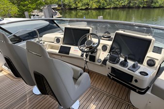 STELLA 17 