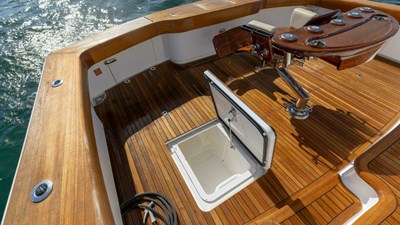 Galati Yacht Sales Trade 32 