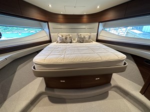 PRINCESS V55068 12 