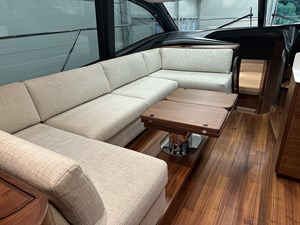 PRINCESS V55068 64 
