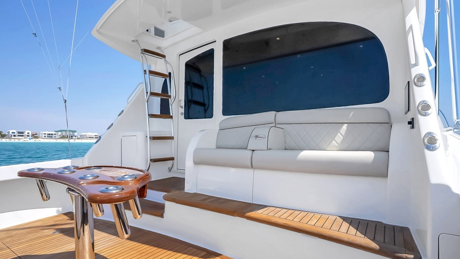 2021 Viking 48 Convertible 'High Impact'