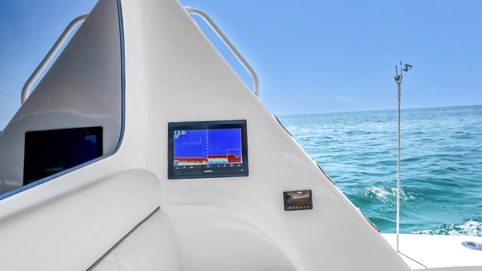 2021 Viking 48 Convertible 'High Impact'