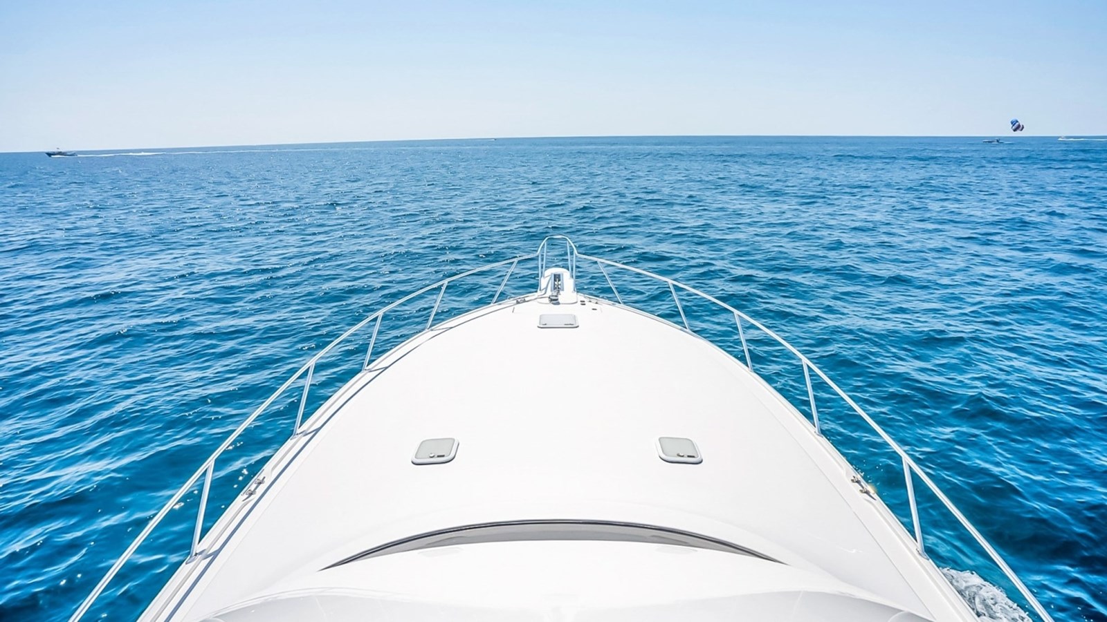 2021 Viking 48 Convertible 'High Impact'