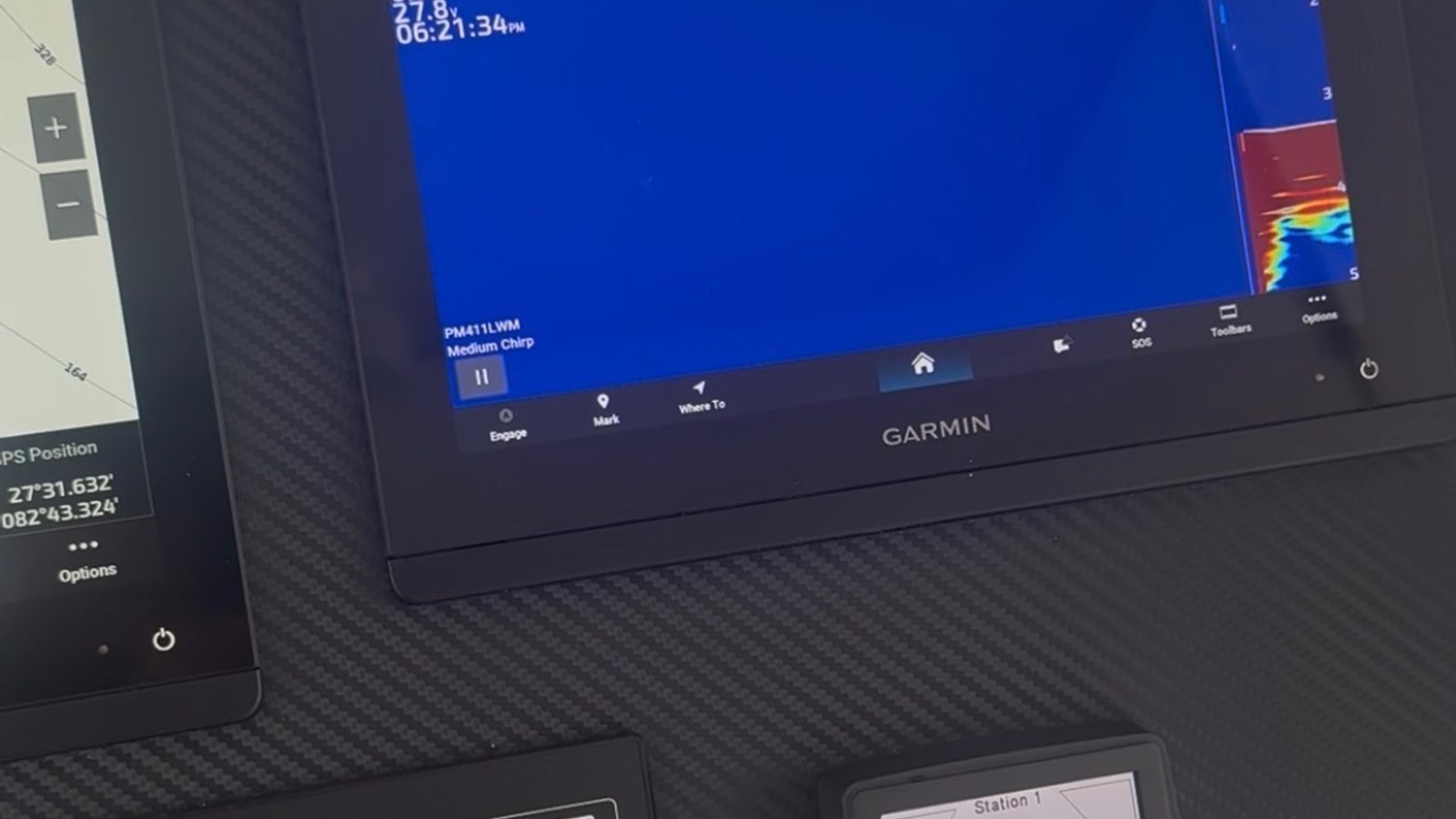 2021 Viking 48 Convertible 'High Impact'