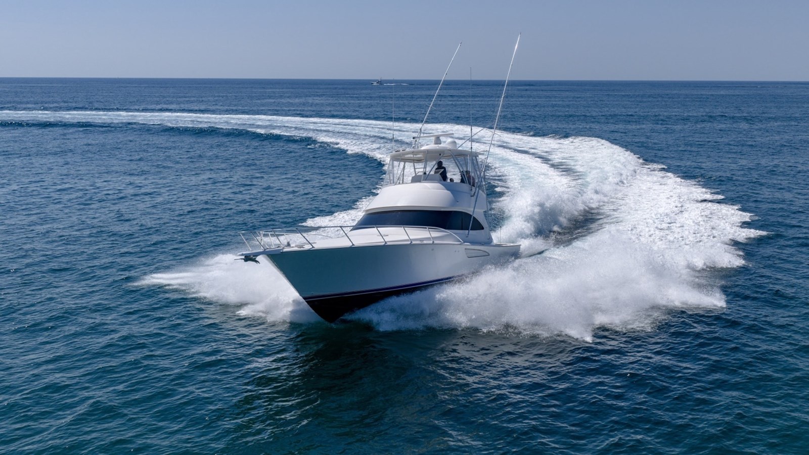 2021 Viking 48 Convertible 'High Impact'
