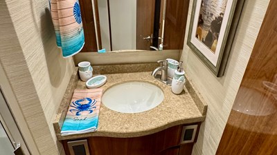 High Impact 30 2021 Viking 48 Convertible 'High Impact' Guest Head