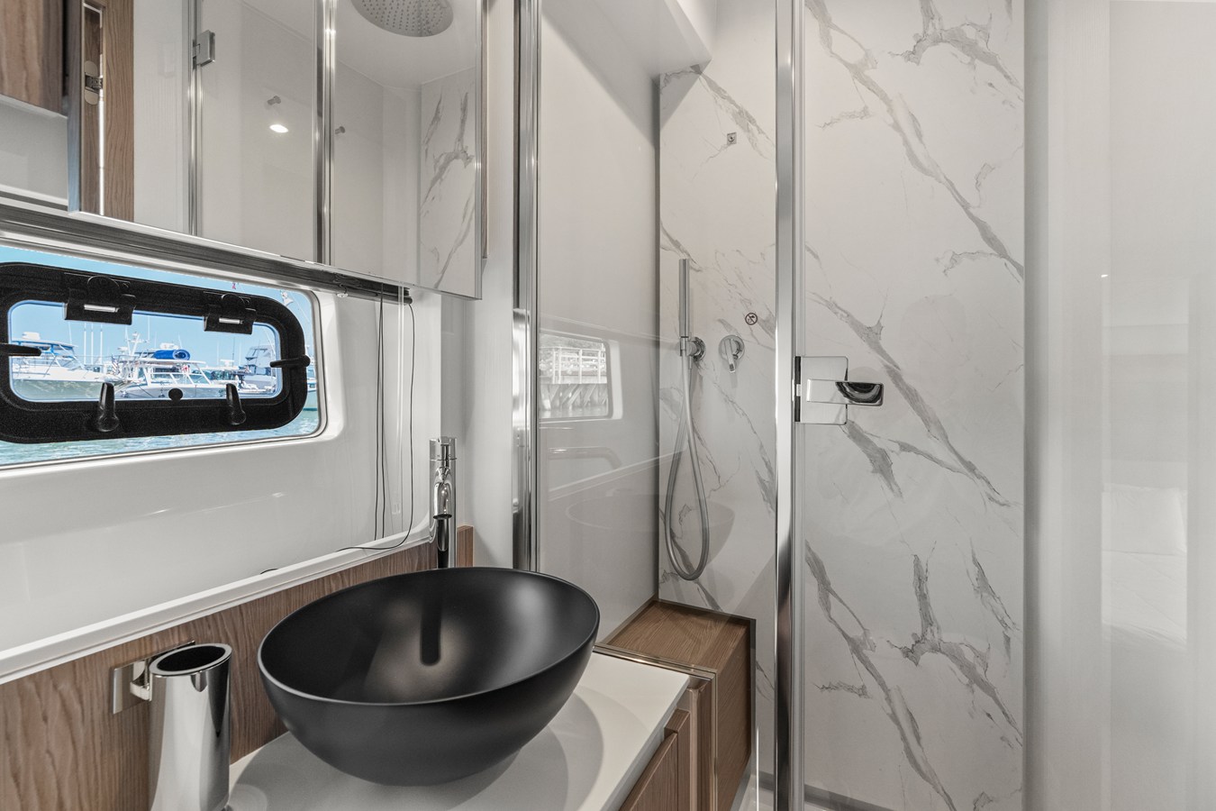 2027 Azimut Fly 53 57