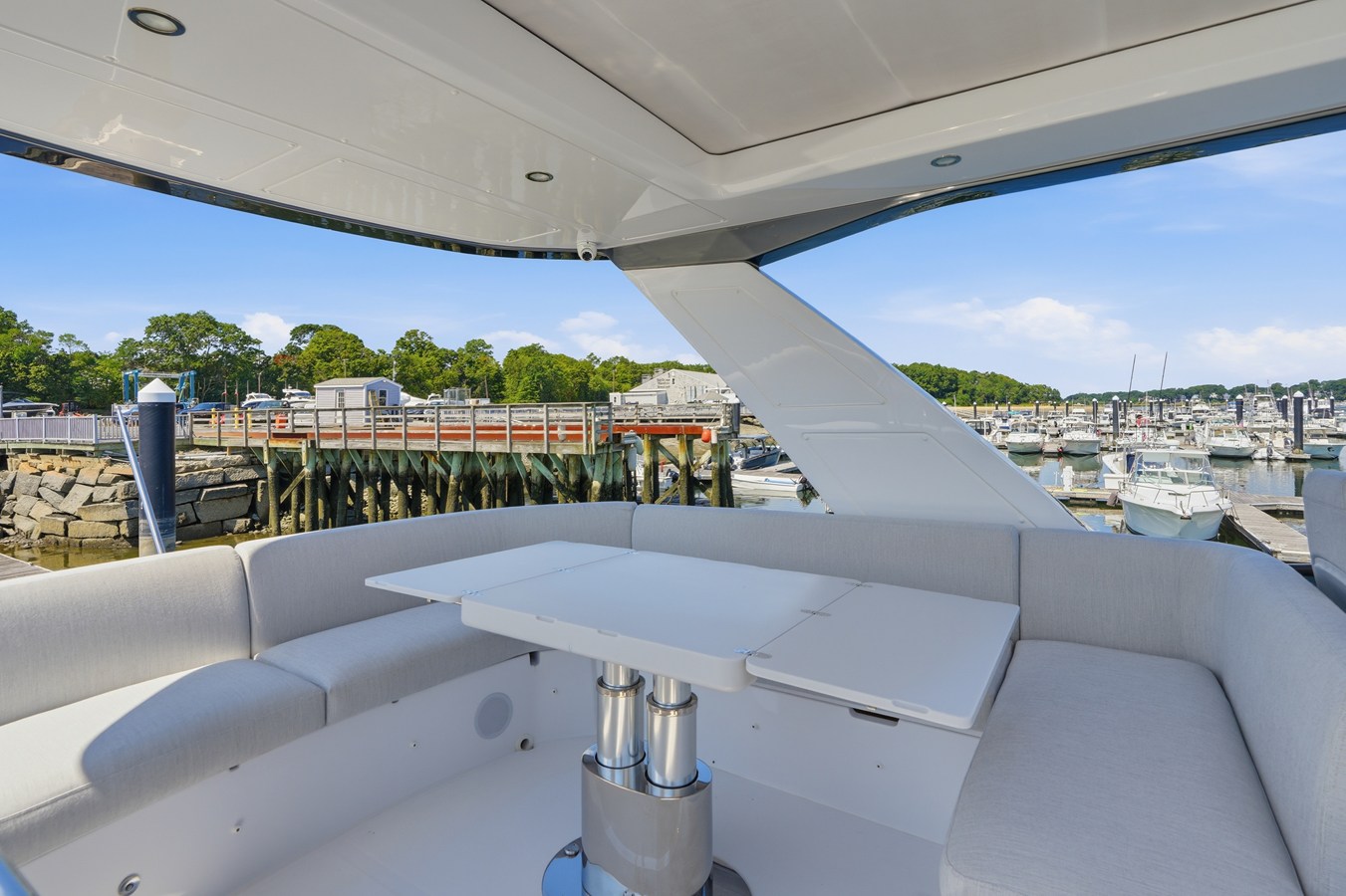 2027 Azimut Fly 53 61
